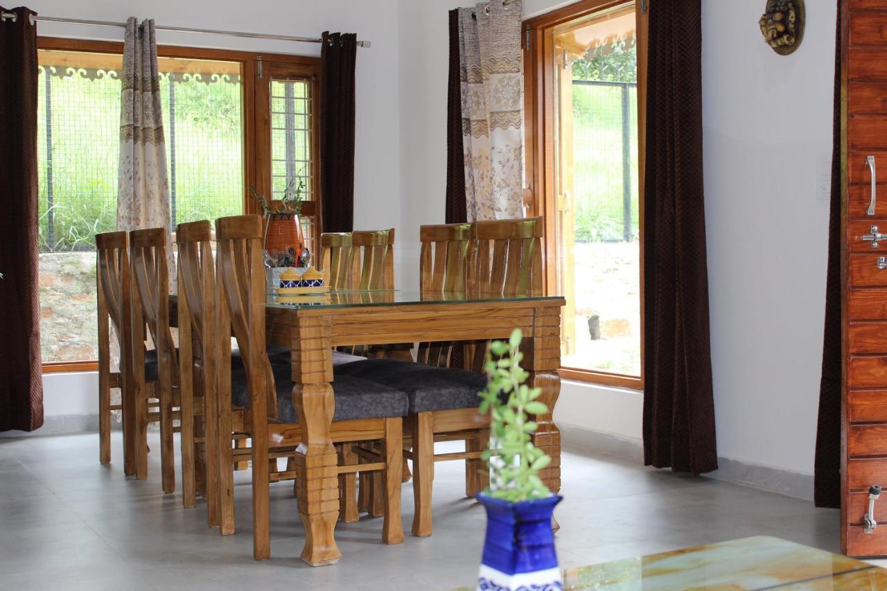 Winter Woods Cottages - 3-Bedroom Homestay Shitlakhet المظهر الخارجي الصورة