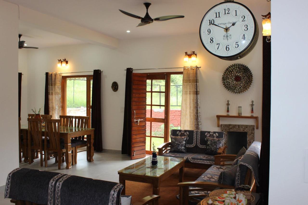 Winter Woods Cottages - 3-Bedroom Homestay Shitlakhet المظهر الخارجي الصورة
