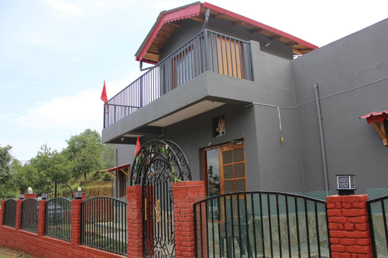 Winter Woods Cottages - 3-Bedroom Homestay Shitlakhet المظهر الخارجي الصورة